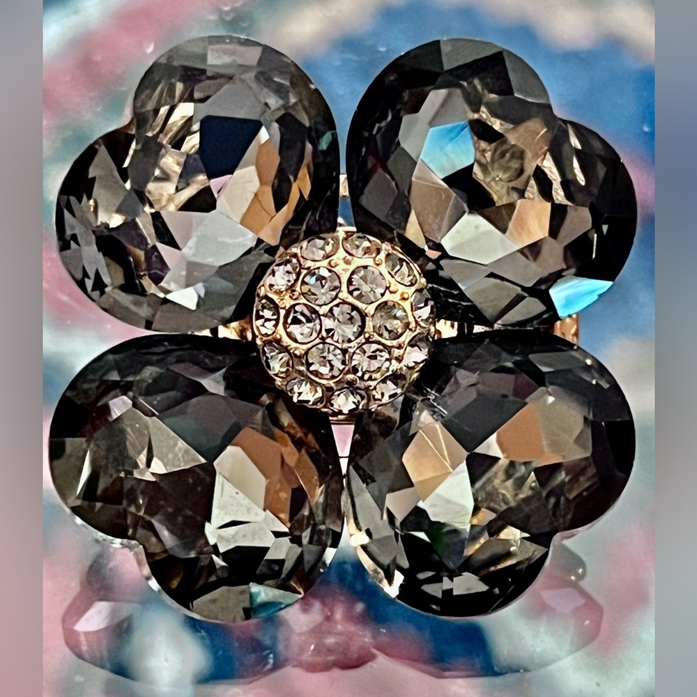 Large flower cocktail ring